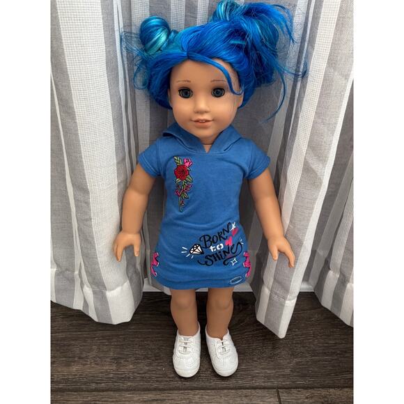 American girl doll Other - Retired 2017 AMERICAN GIRL TRULY ME 18" DOLL #90 STREET CHIC GRAFFITI